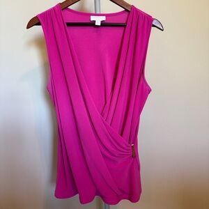 Women’s Petite X-Large sleeveless wrap front fuchsia top